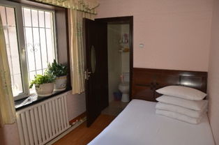 延吉市内价格50元左右的小旅店,干净,有独立卫生间能洗澡的.家庭旅馆也行. 