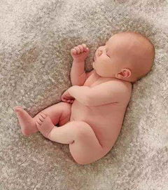 宝宝黄疸是什么样子 怎样知道孩子的黄疸还有没有？ 