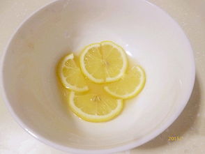 蜜汁柠檬片的做法,蜜汁柠檬片怎么做好吃,蜜汁柠檬片的家常做法 幸福点心 
