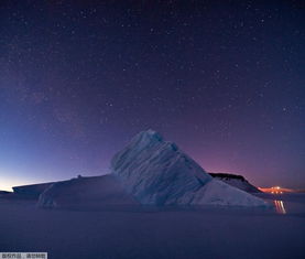 白色世界 格陵兰岛天气晴好 冰天雪地晶莹美丽 