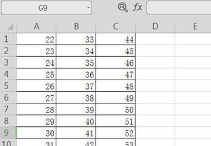 Excel里面怎么把表格一模一样的复制到另一页 