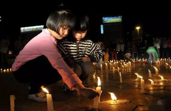 汶川地震12周年祭 岁月抹去满目疮痍, 却抹不去疼痛记忆