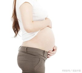 原创孕晚期肚皮经常发胀，可能和这3个原因有关，准妈妈可别不在意！