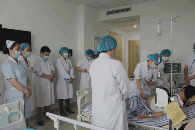与时间赛跑！苍梧县人民医院成功抢救一名胎盘早剥孕产妇