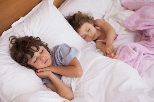 父母注意,做好这几点,帮助孩子养成良好的睡前习惯,长高个儿