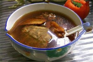 土茯苓龟汤