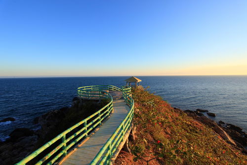 三亚西岛景区景点之牛王岛