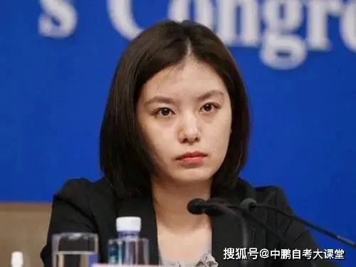 赵权为救美女老板被迫暴露身份 农民翻身