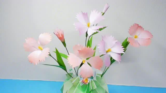 清新的抚子花花束折纸 