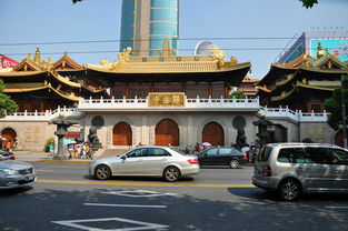 金碧辉煌的上海静安寺