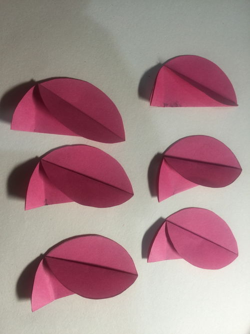手工折纸纸花 最简单六瓣纸花折纸方法