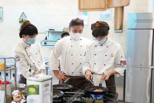 西餐厨师要学多久,学习成为西餐厨师需要花费一定的时间和精力