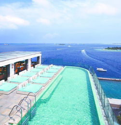 马尔代夫马累岛哪里好玩海天一色的美景等你来探索