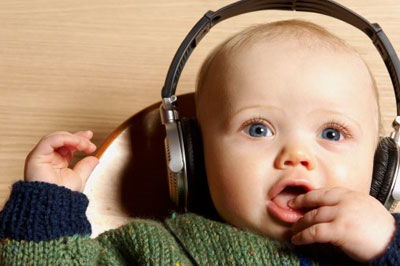 婴儿听的歌曲？适合婴儿听的歌曲有哪些