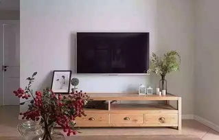 电视机挂墙上和放电视柜上原来区别这么大