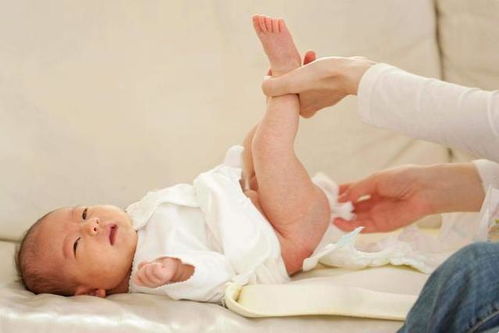 宝宝何时能停用尿不湿 出现三大信号,就证明可以开始如厕训练了