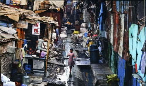 印度最大的贫民窟到底什么样 上百万人聚居,千人共用一个厕所