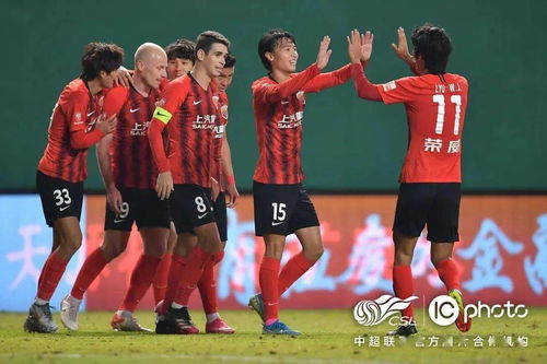 中国U-15队与日本U-15队的比赛以0-0的比分进入中场休息时段，章琮玺力保球门不失。