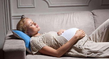 孕妇肚皮发紧 出现这3种情况妈妈要留心,胎儿可能 不舒服 了 