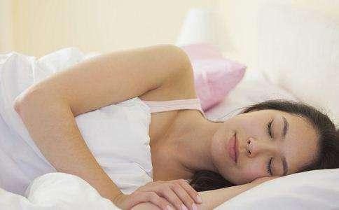 人在睡觉时有这3个表现,恭喜,肾脏多半是健康的