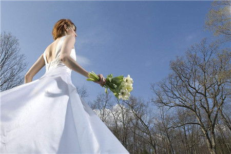 新娘必看 如何选择婚纱和婚纱店 