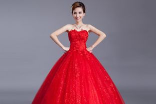 红色婚纱照片欣赏 红色婚纱礼服的意义