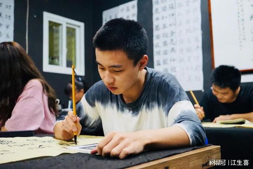 书法高考集训班哪里正规,徐州中高考书法培训班哪家培训班的老师口碑最好？