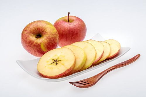 8种有助减肥的水果,如果你呆在家里减肥,你应该注意它们
