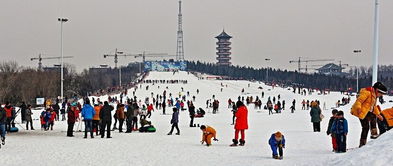 2021 2022安丘青云山滑雪场开放时间 门票多少钱(关于安丘青云山有免费停车场吗的信息)