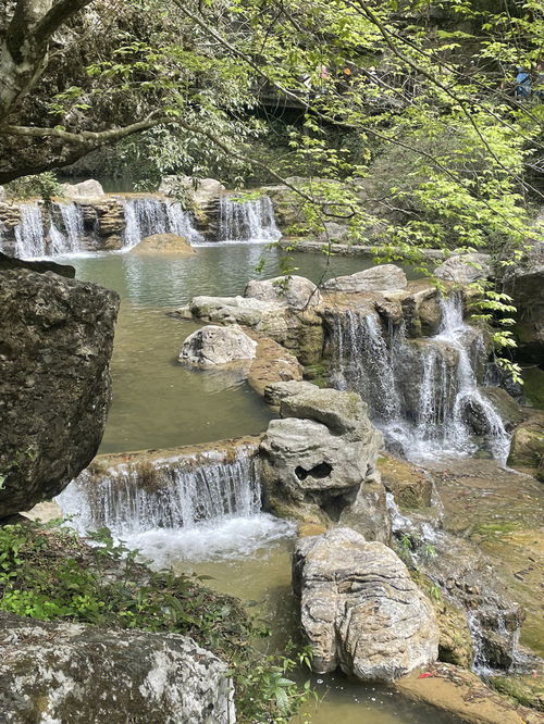 宜昌一日游 三峡大瀑布 九元烤肉店 打卡 