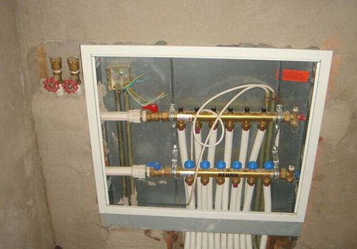 地暖分水器处装有过滤器为什么还要清洗地暖管路呢