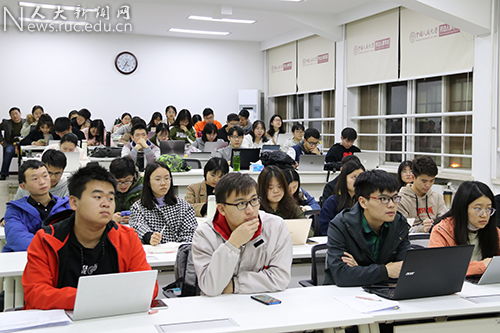 大学生如何理解立德树人是教育的根本任务，并阐述如何在学习生活中践行社会主