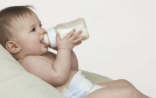 5个月婴儿患重度巨幼细胞性贫血, 竟因喂食羊奶所致 
