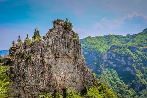 享受八泉峡的春日时光 让记忆停留在大自然里