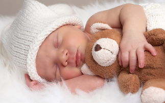 宝宝睡觉磨牙流口水正常吗一岁（一周岁宝宝睡觉流口水磨牙是什么原因）