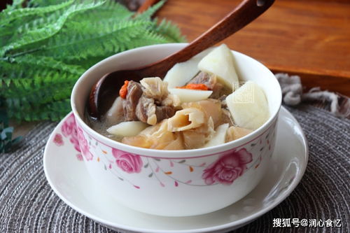 立冬当天吃什么传统食物(立冬节气吃什么)