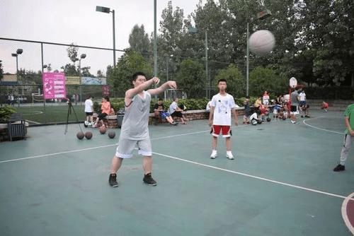 NBA顶级射手告诉你只要掌握一点,就能更快提高命中率