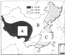 关于中南半岛的叙述.错误的是 A.首都主要分布在河流沿岸B.大河多由北向南流C.平原地区是东南亚的重要农业区D.多火山地震 题目和参考答案 精英家教网 