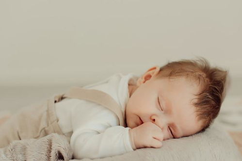 培彤金牌育婴师分享丨想要宝宝身体好长得高,睡个好觉很重要