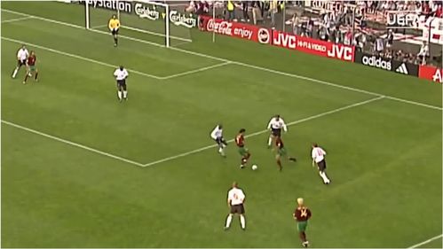 2000年欧洲杯赛程,历史上总共有几次两个国家共同举办欧洲杯