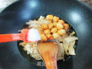 小炸蛋烧水笋的做法 小炸蛋烧水笋怎么做 花鱼儿的菜谱 