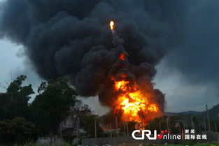 广东珠海地下油库爆炸 浓烟四起形成巨大蘑菇云 