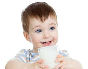 请问3至4岁的儿童吃什么牛奶最好 