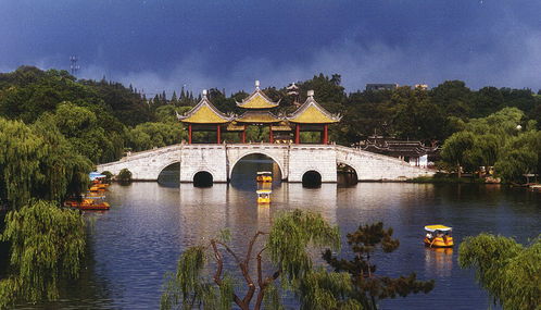 瘦西湖校区去扬州旅游商贸学校,瘦西湖校区与扬州旅游商贸学校的探索之旅