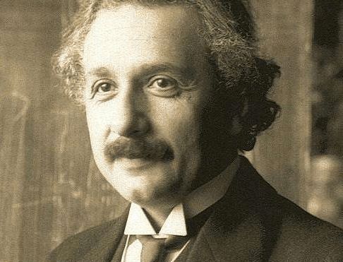 爱因斯坦差点当上以色列总统,为何要拒绝 有两个方面的因素