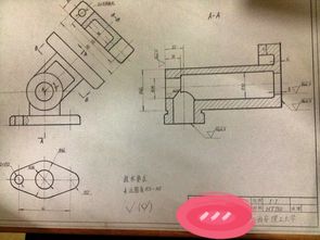 工程制图中各边长的中心位置粗实线含义