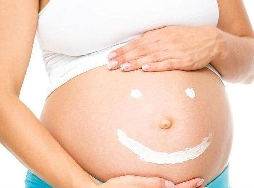 原创孕晚期头位胎动是什么感觉？如何分清宝宝胎动与宝宝打嗝呢？