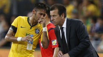 巴西名帅被曝与中国球队接触,然而为了一职位,他选择了这么做