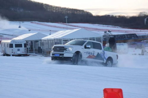 零下20多度,开着近6米的霸气车去玩雪,爽哭了