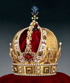 至高无上的国王与王后戴的皇冠有什么区别 
